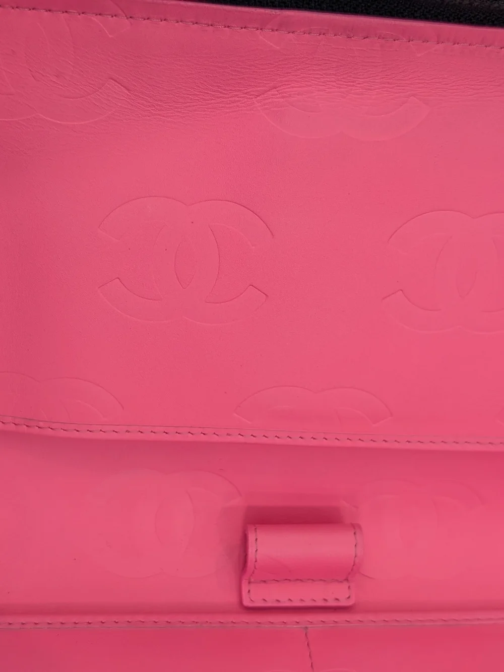 Chanel Black Quilted Cambon Ligne Zippy Organizer In Lambskin
